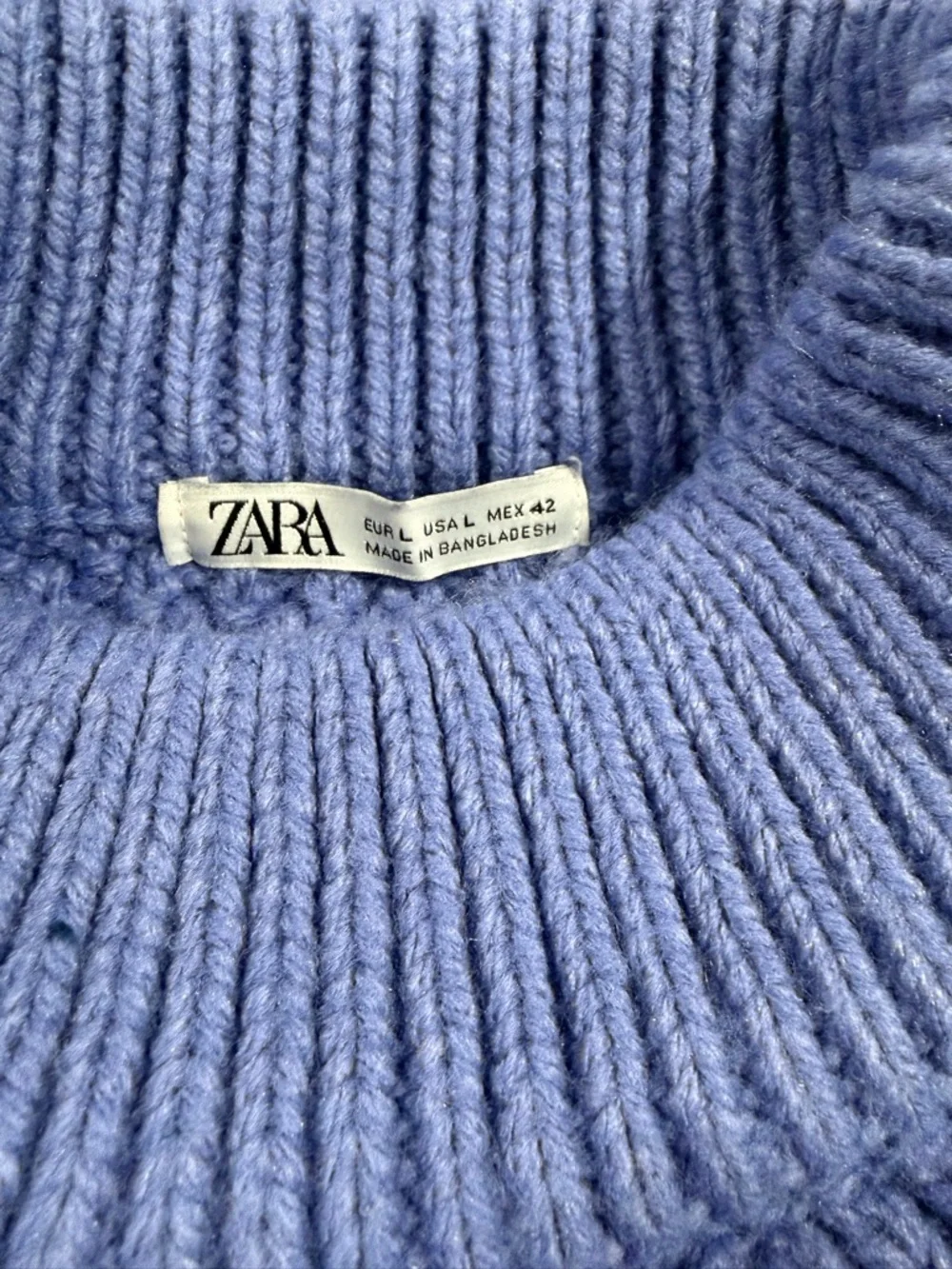 Zara Classic Long Sleeve Cable Knit Turtleneck Sweater - Picture 5 of 5